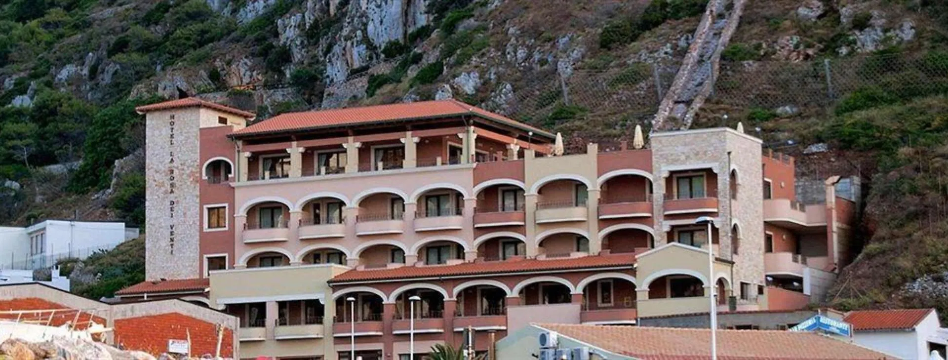 La Rosa Dei Venti Hotel Buggerru 4*,